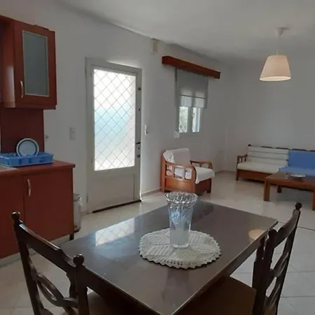 Happy Days Leptokaryá